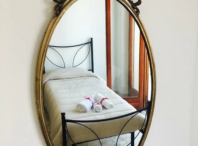 Bed & Breakfast Lo Scrigno 3*