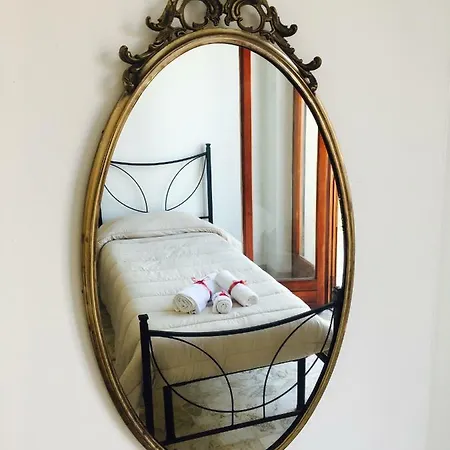 Bed & Breakfast Lo Scrigno 3*